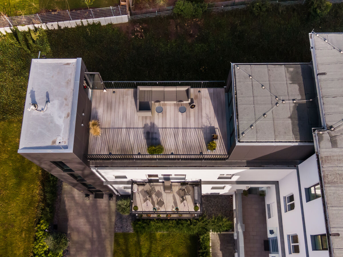 /cfd58b4654e1a09a4aa07a1c4f461d35.slideshow_reference/LOEW_DKI_11_slideshow_reference.jpg?v=3